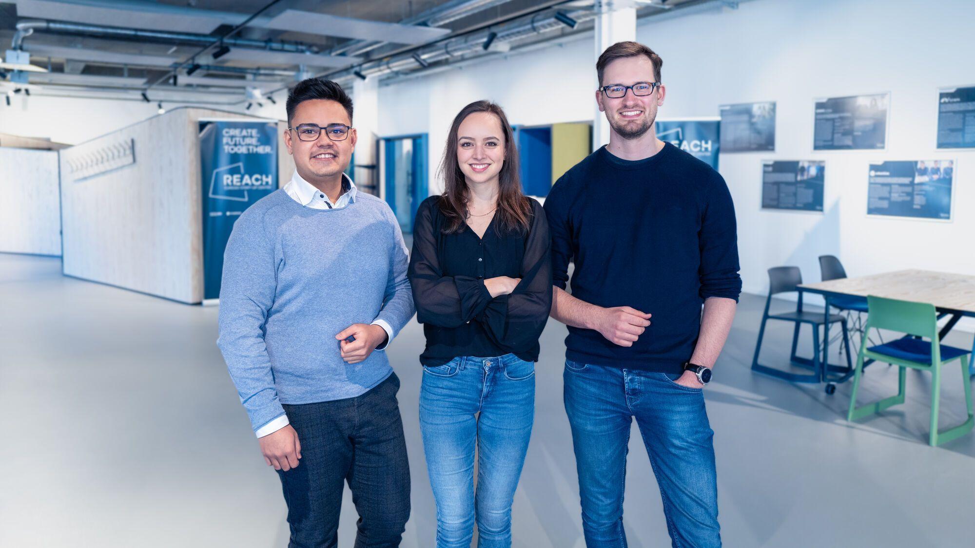 Robin Menzel, Maja Krishnabhakdi und Bastian Sudhoff